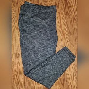VGUC 2X Athleta Work Out Leggings